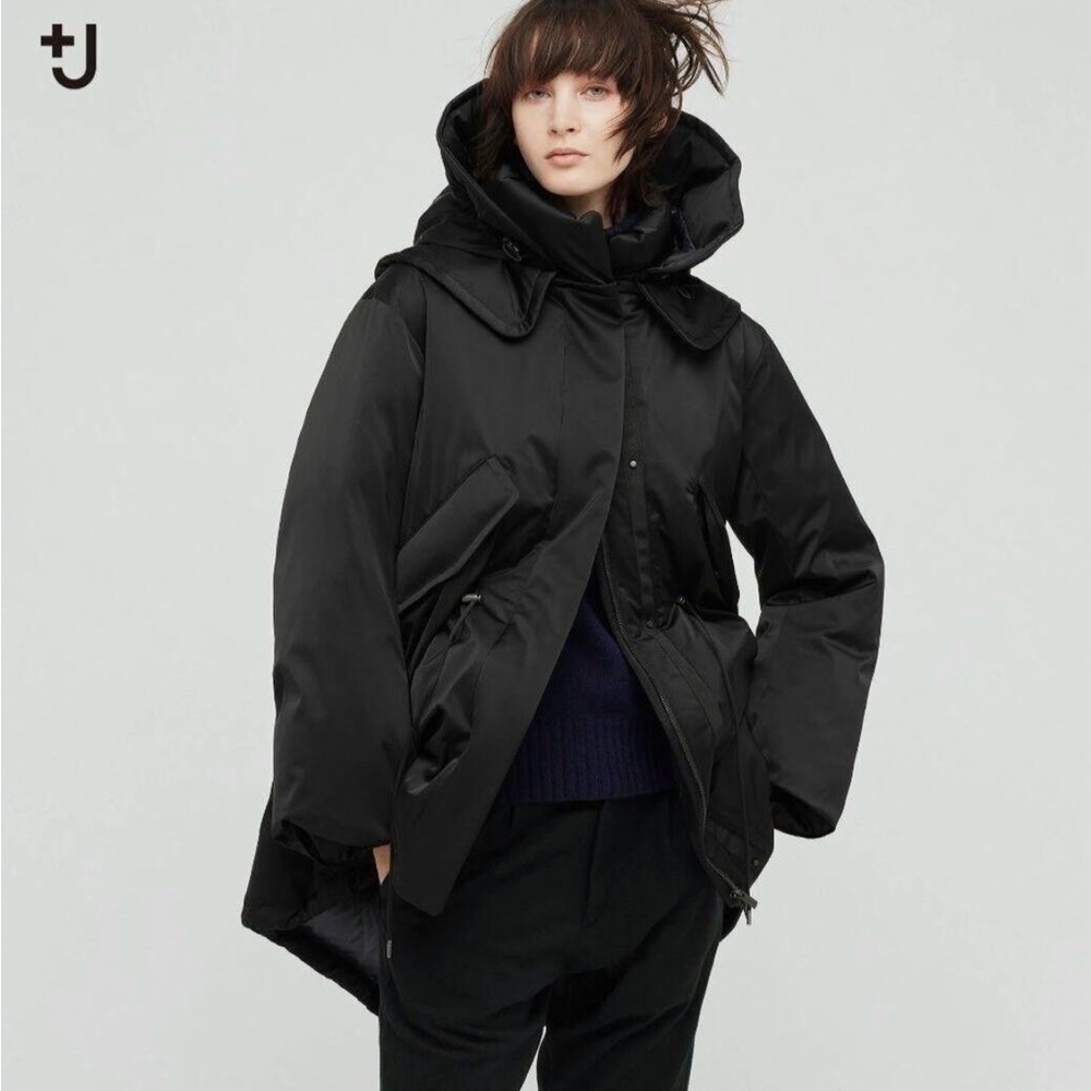 [Uniqlo] Women's Black Hooded puffer jacket